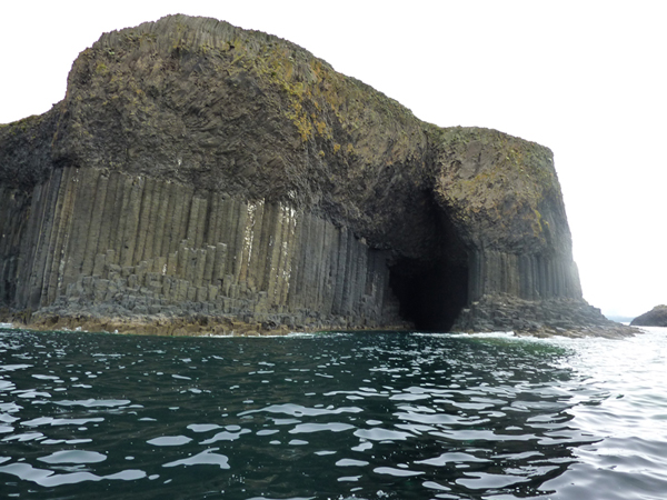 photo of Fingal's Cave, Staffa